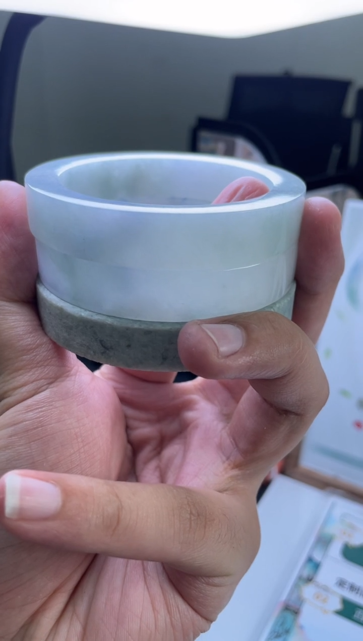 【闪购商品】定制翡翠手镯未镶嵌手镯定制一件