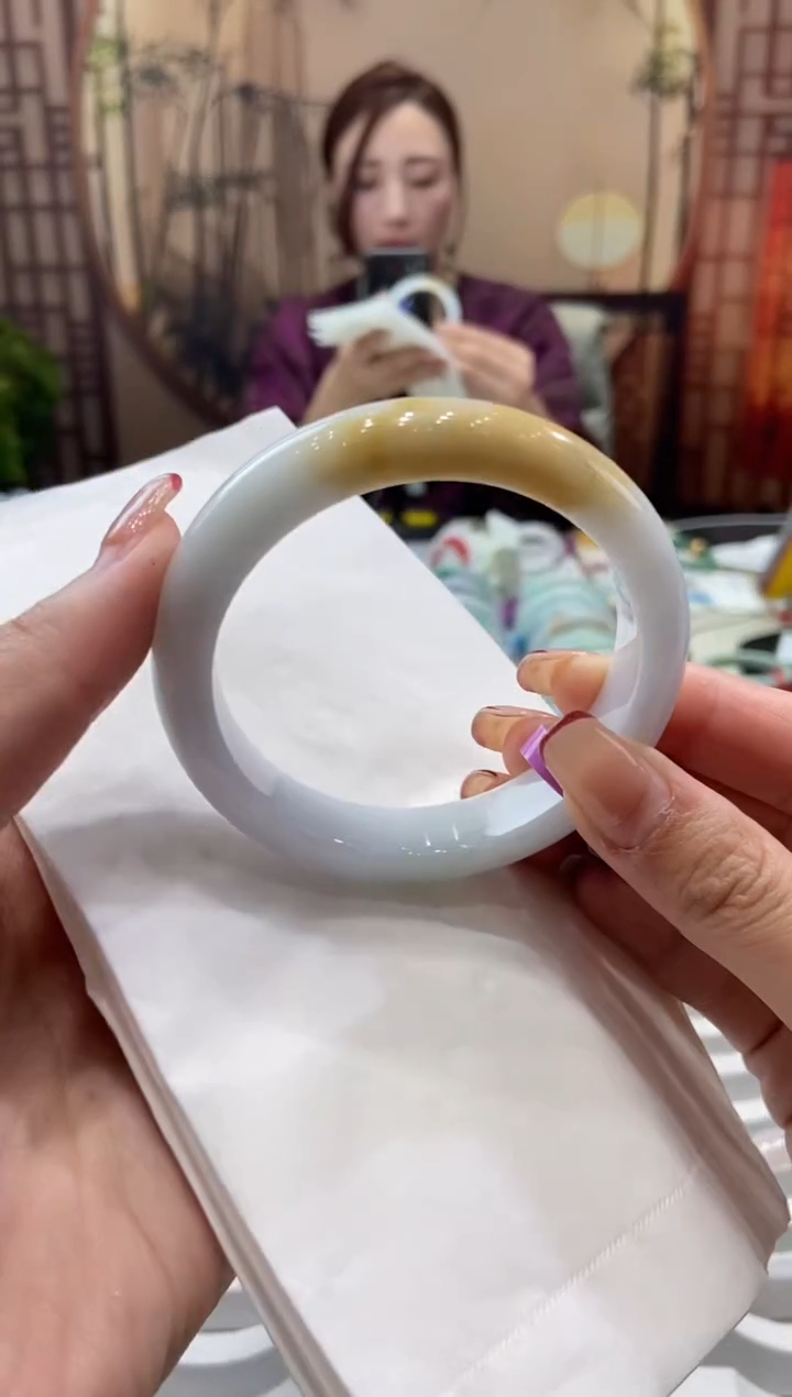 【闪购商品】翡翠手镯未镶嵌000010411