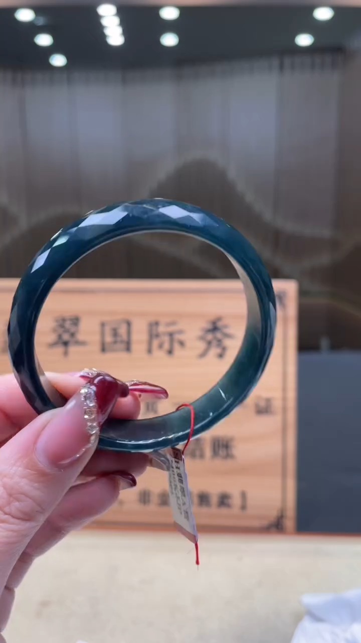 【闪购商品】定制翡翠未镶嵌       *726