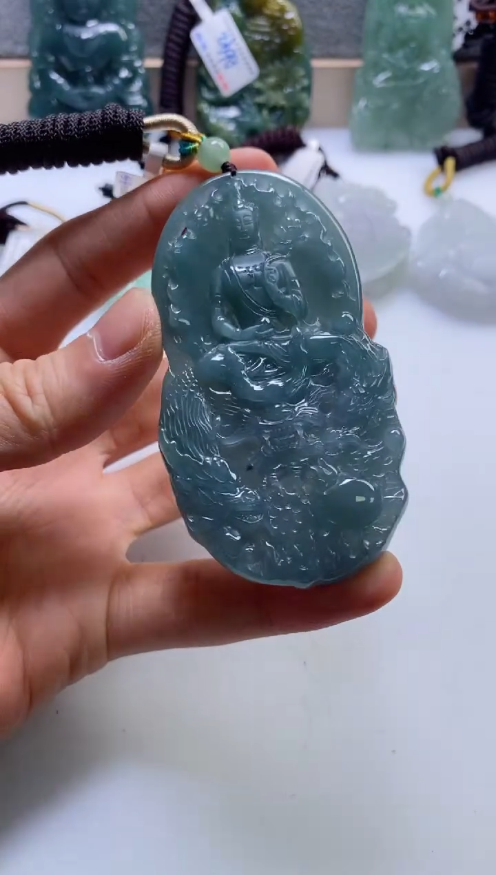 【闪购商品】翡翠挂件未镶嵌           