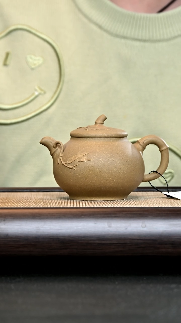 【闪购商品】紫砂茶壶AA11018 全手竹段 段泥