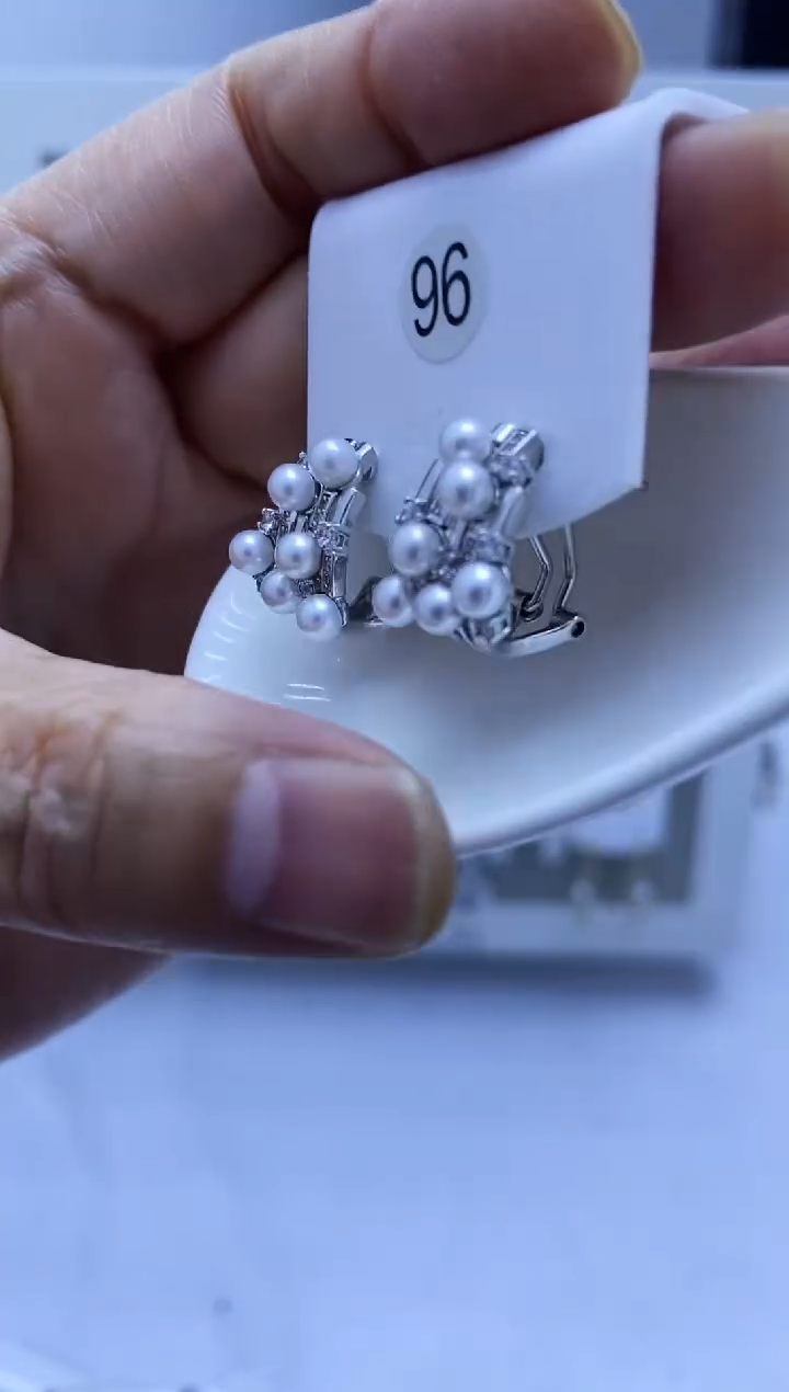 银S925镶嵌耳饰淡水珍珠96