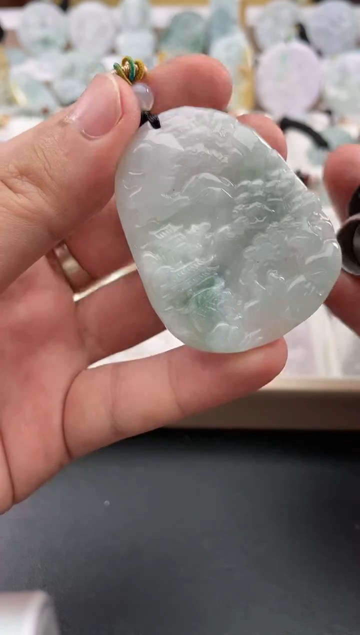 颈饰未镶嵌翡翠25/12/27/.85