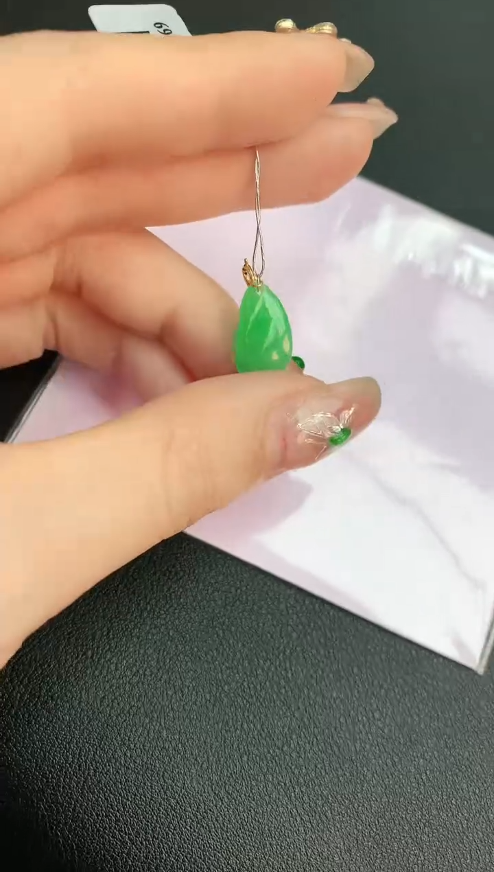 【闪购商品】翡翠颈饰18K金镶嵌赠礼盒证书 珍珍
