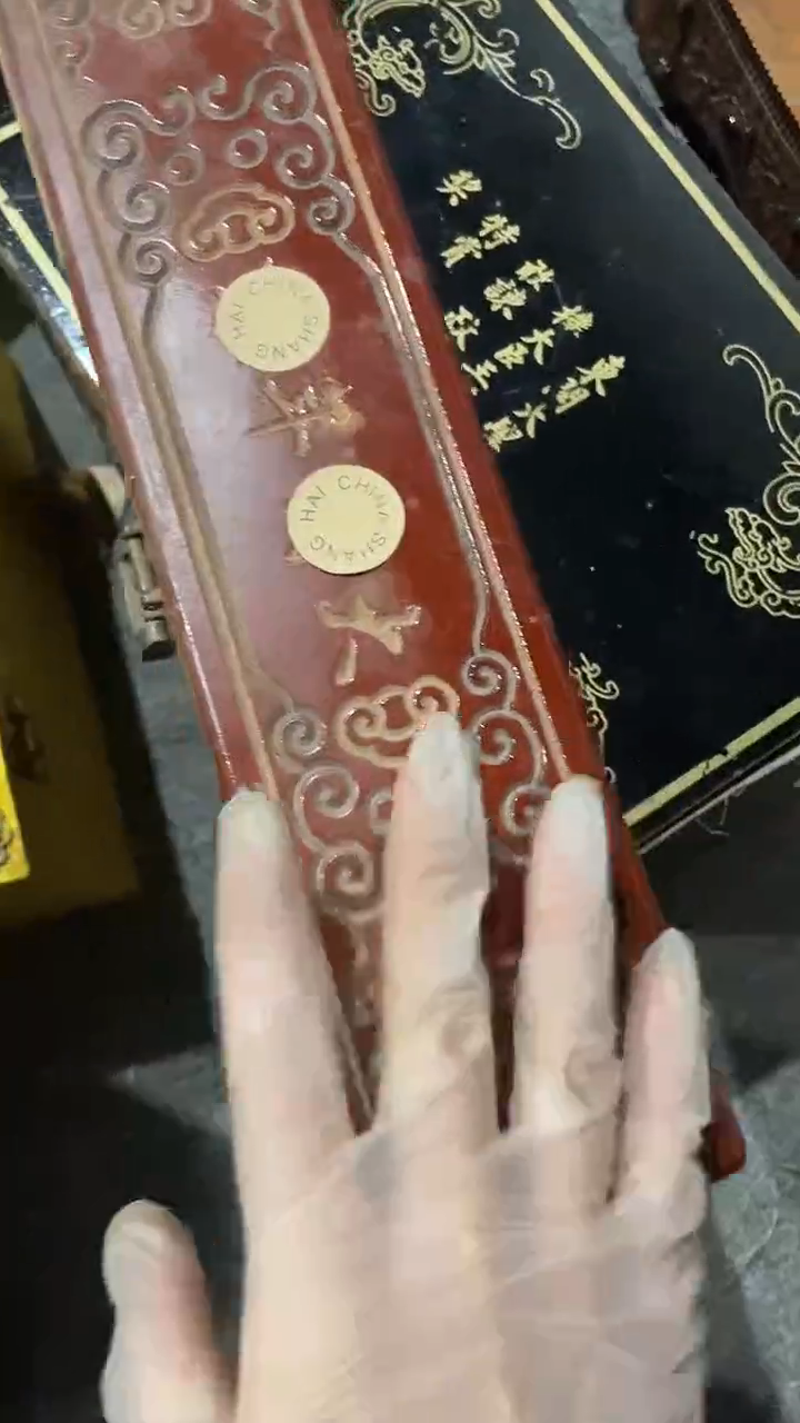 木木1个闷包红色雕刻小盒子带2园