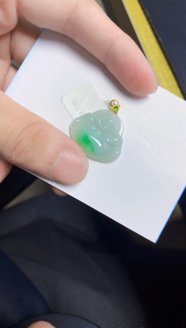 翡翠18K金镶嵌颈饰2131231231231