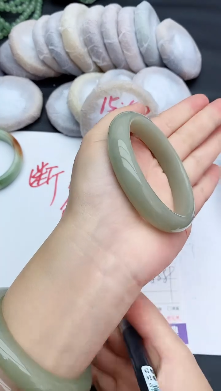 未镶嵌手镯石英质玉54+58/59