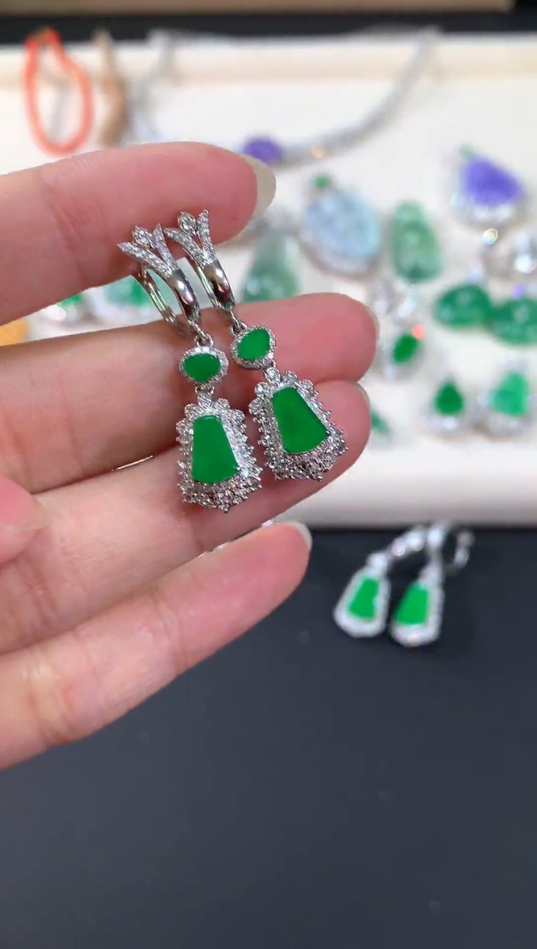 【闪购商品】翡翠耳饰18K金镶嵌A16|9800