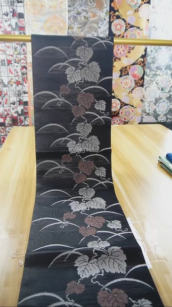 【闪购商品】织绣18 六通纱罗葡萄藤特价