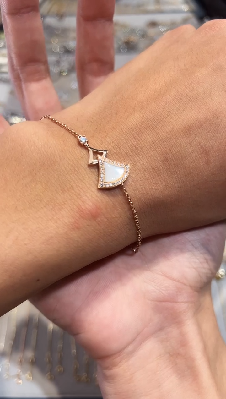 18K金镶嵌手链钻石带钻裙子手链