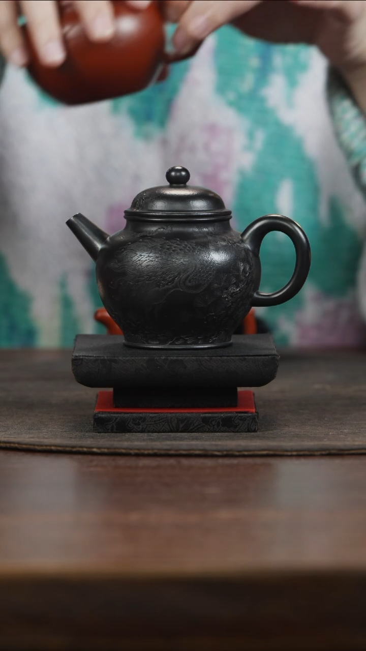 【闪购商品】紫砂茶叶罐还原烧刻龙宫灯