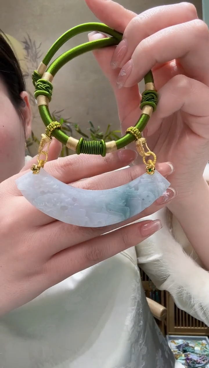 【闪购商品】翡翠颈饰未镶嵌吊坠