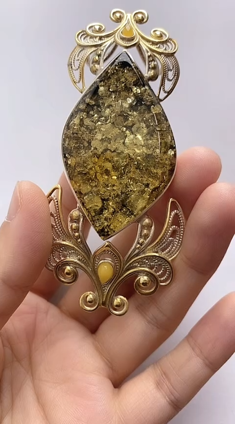 【闪购商品】琥珀裸石银S925镶嵌琥珀吊坠