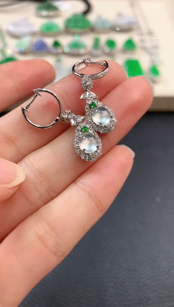 【闪购商品】翡翠耳饰18K金镶嵌b115     