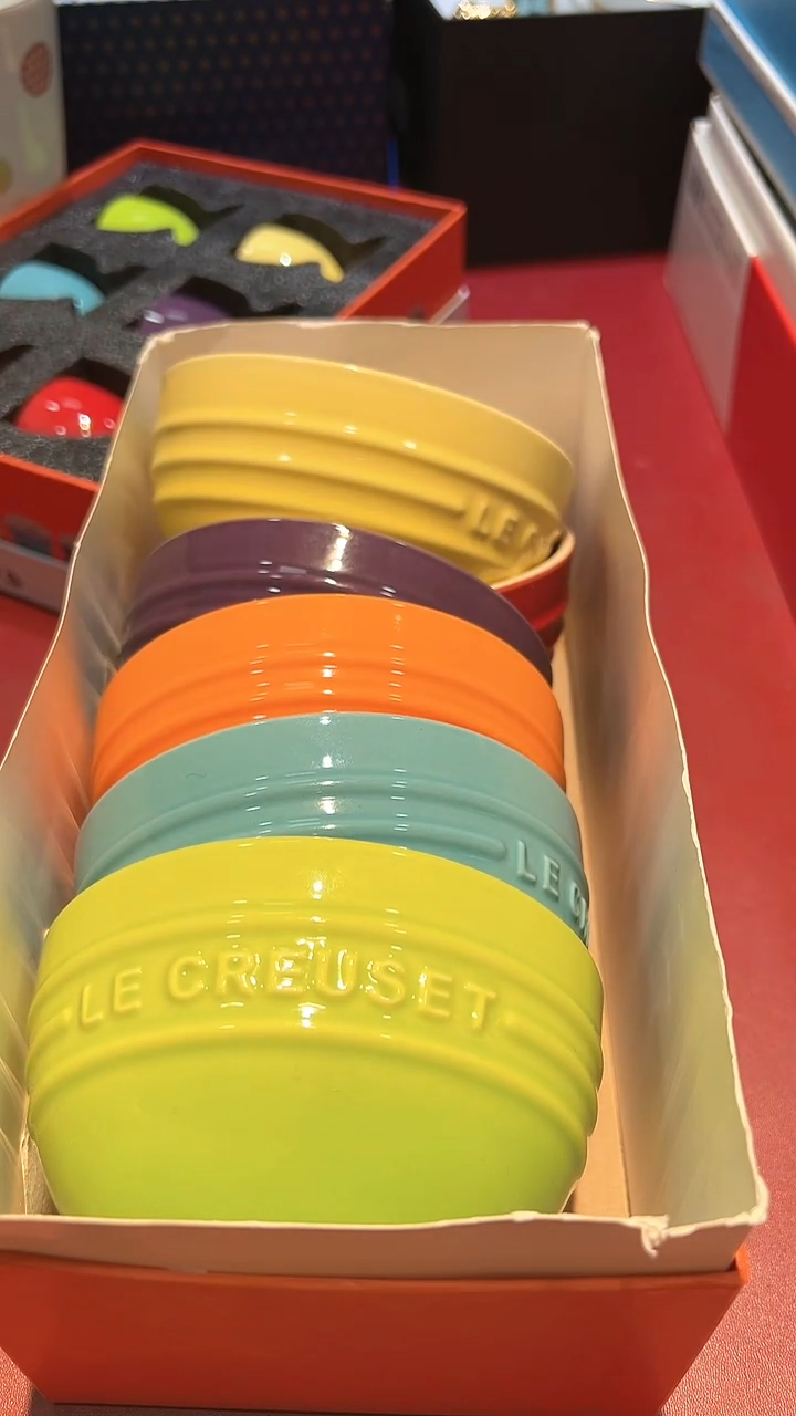 【闪购商品】瓷片锅碗瓢盆一件不剩