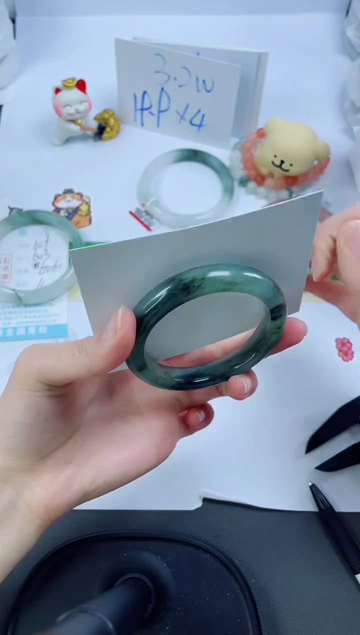 【闪购商品】石英质玉手镯未镶嵌110-54.6