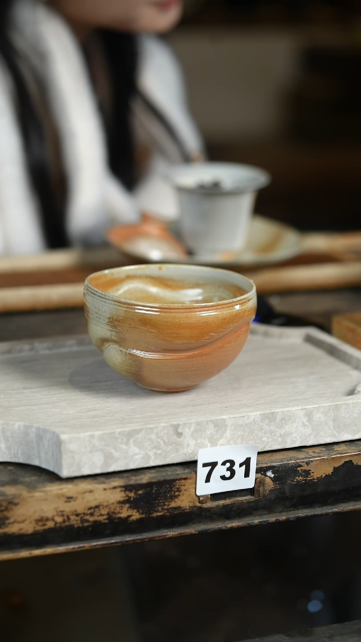 【闪购商品】瓷片见山北野见山北野