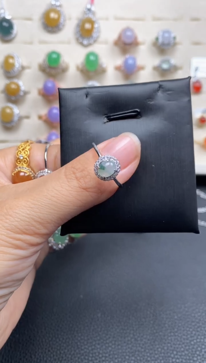 【闪购商品】翡翠戒指银S925镶嵌111111