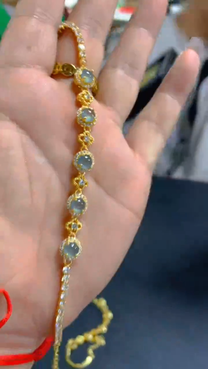 【闪购商品】翡翠手链未镶嵌0548398329多样性发其一