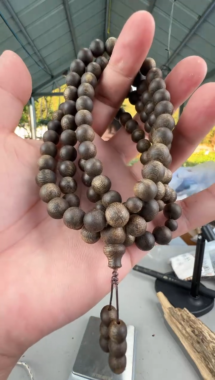 沉香沉香碎屑08沉水多圈红骨凹身多样性发一