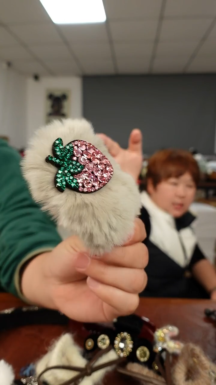 非金属布艺侧夹               