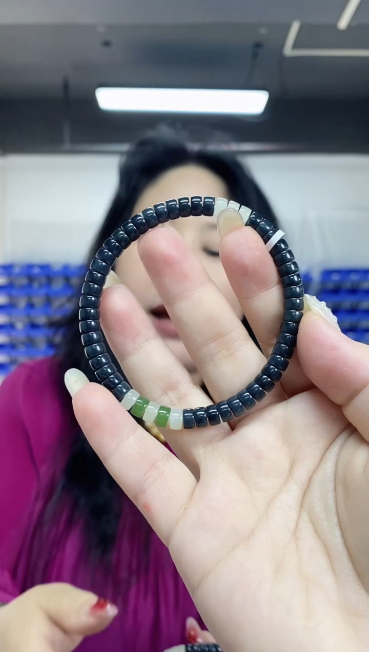 【闪购商品】和田玉手串未镶嵌多样性发其一颜色微差