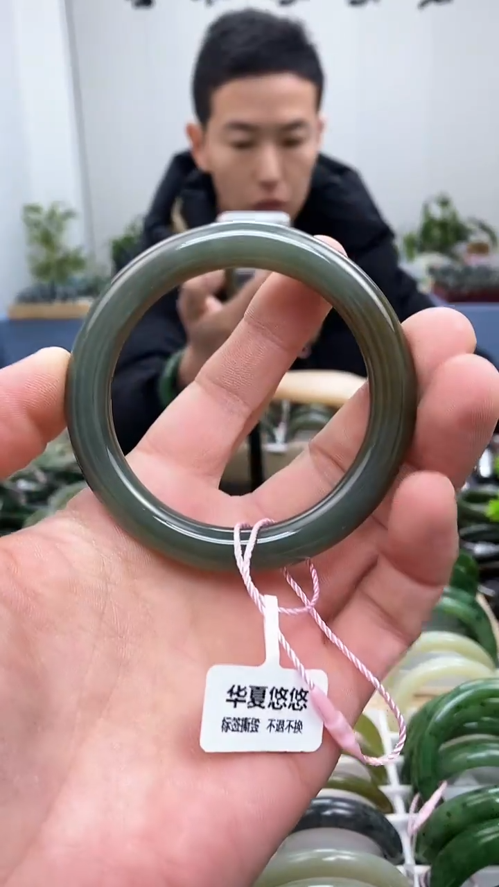 【闪购商品】和田玉手镯银S925镶嵌56