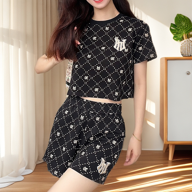 PNJ2025春夏满印时尚露脐潮流套装休闲薄款舒适印花短袖女士