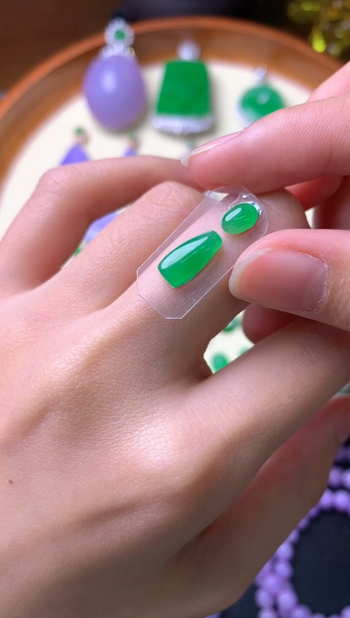 【闪购商品】定制翡翠未镶嵌裸石（镶嵌定制）