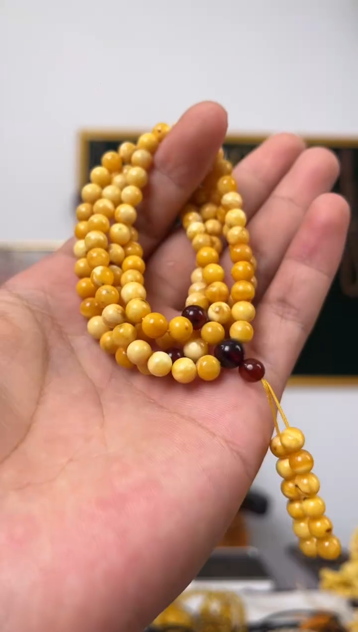 【闪购商品】蜜蜡项链未镶嵌噶玛家108 微瑕