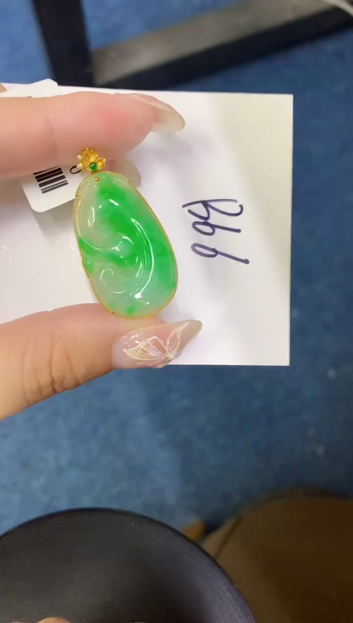 【闪购商品】翡翠颈饰18K金镶嵌0000000000