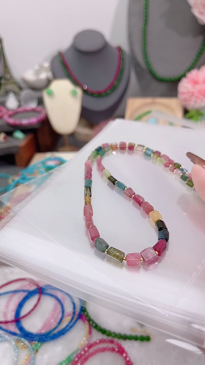 颈饰银S925镶嵌碧玺多样性选其一299