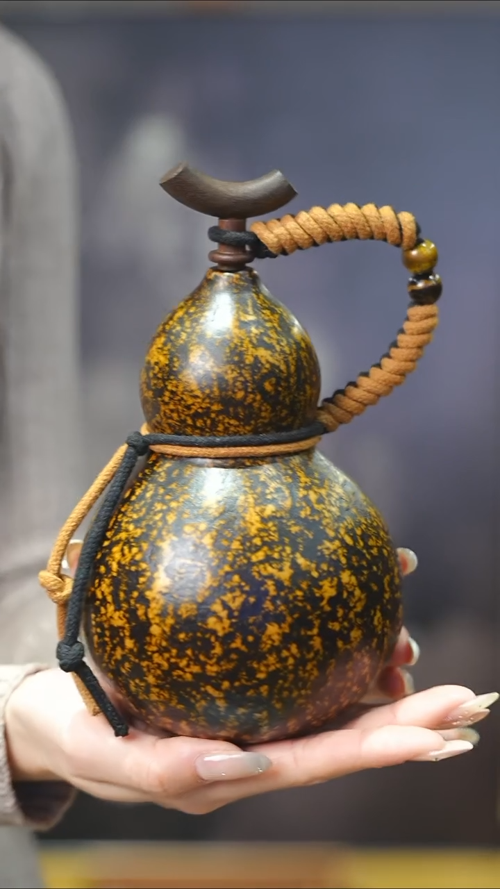 【闪购商品】XH180大漆酒葫芦不包手串及旋转底座