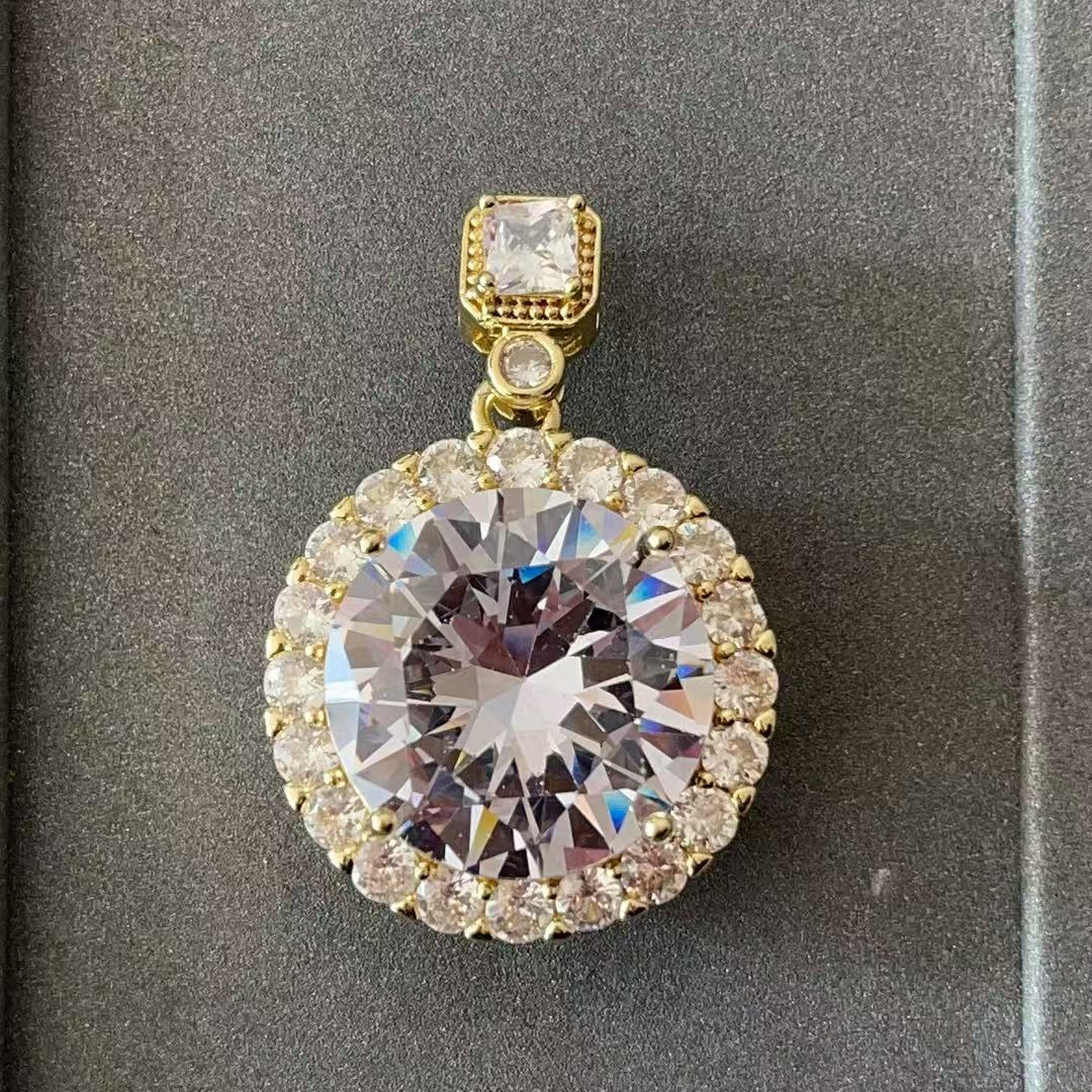 宝阁甄选白吊坠506