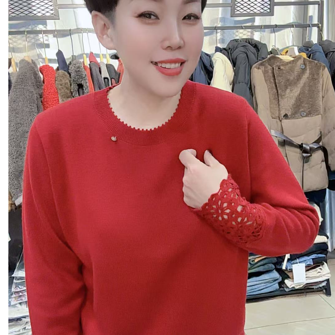新款圆领钩花袖口宽松针织衫～115斤～155斤左右