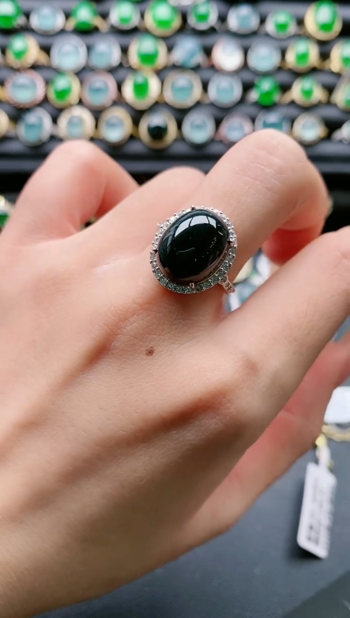 【闪购商品】翡翠戒指银S925镶嵌11111