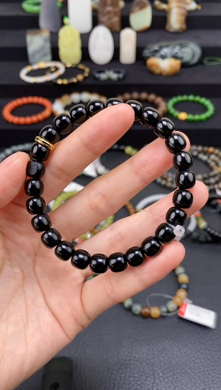 未镶嵌和田玉挂件8mm黑青老型手串藏物系列