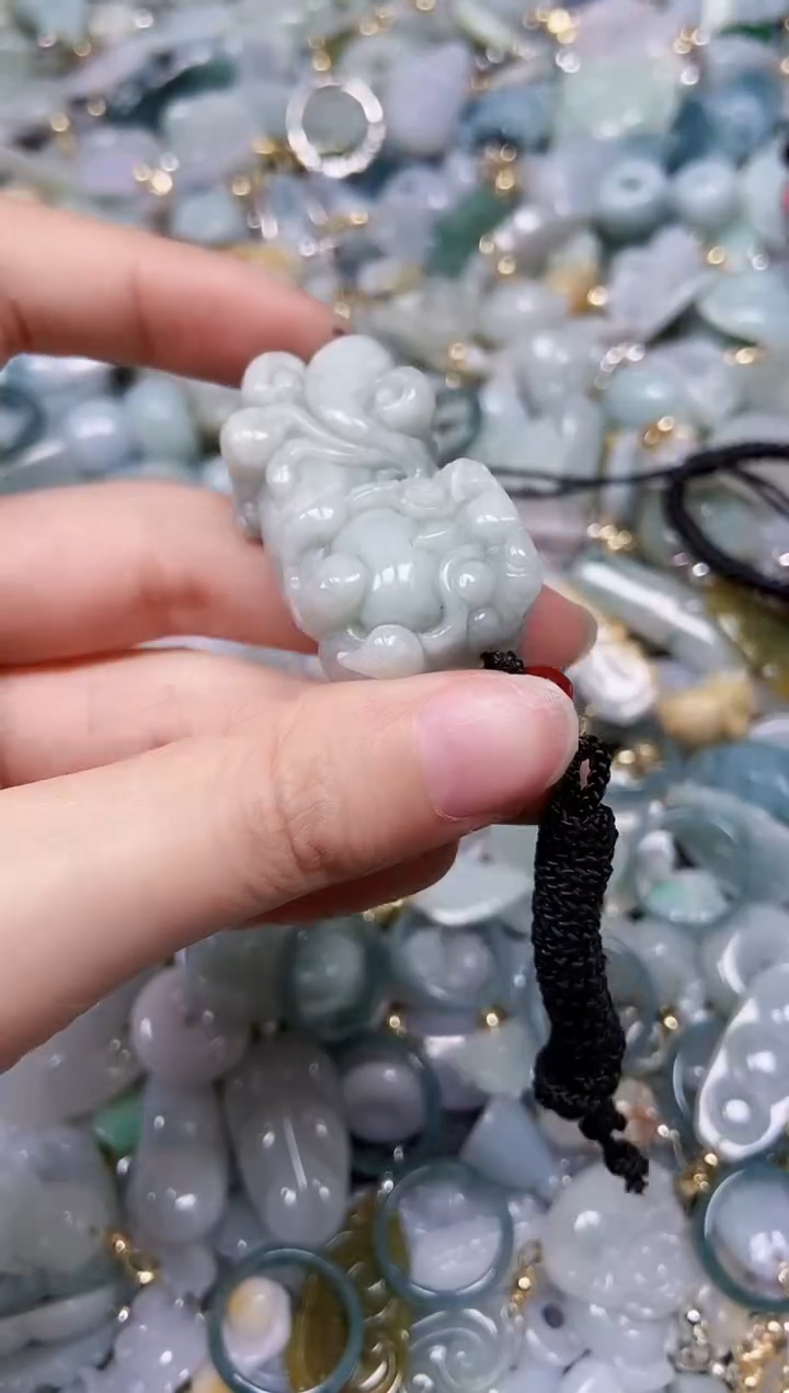 【闪购商品】翡翠颈饰未镶嵌闪购00001050