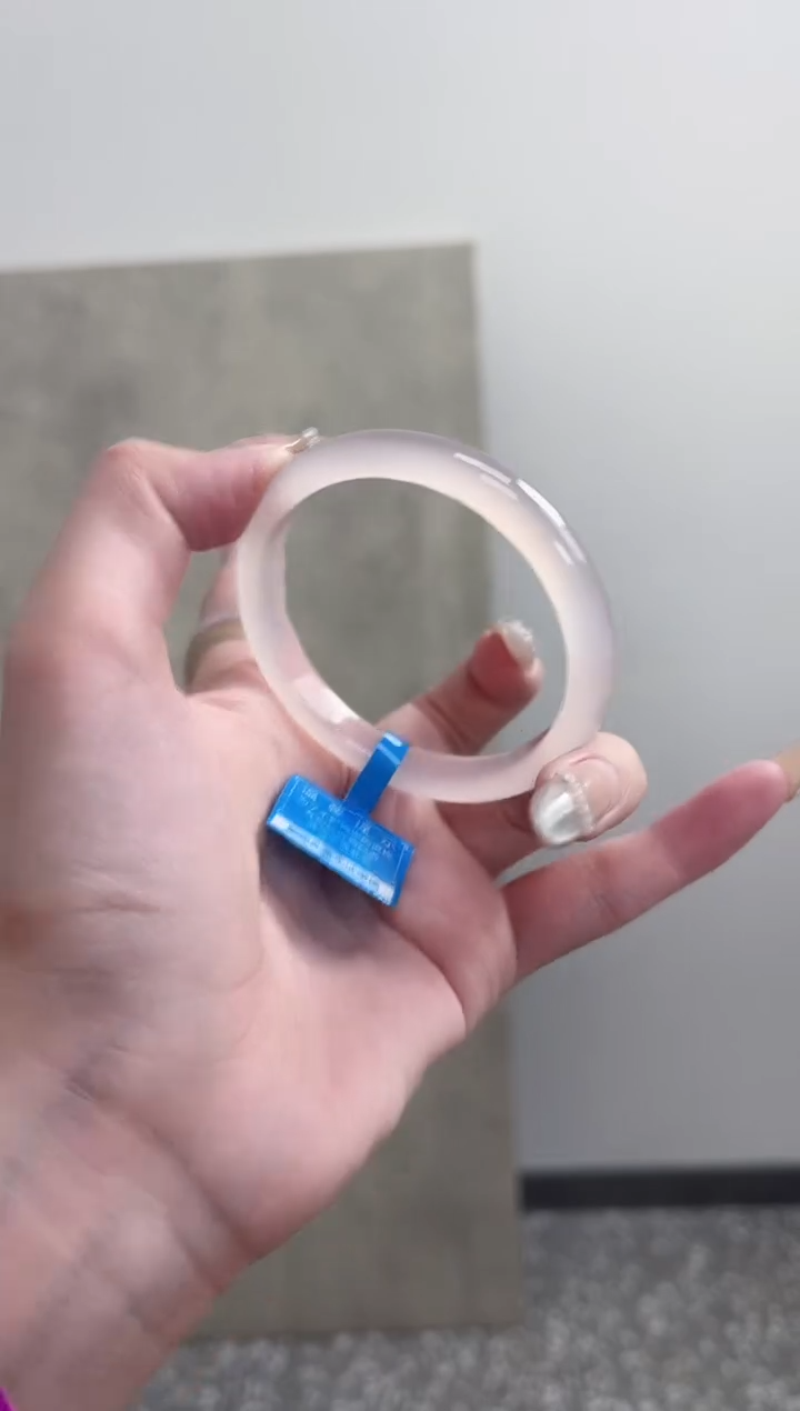 【闪购商品】玛瑙/玉髓手镯未镶嵌54圈