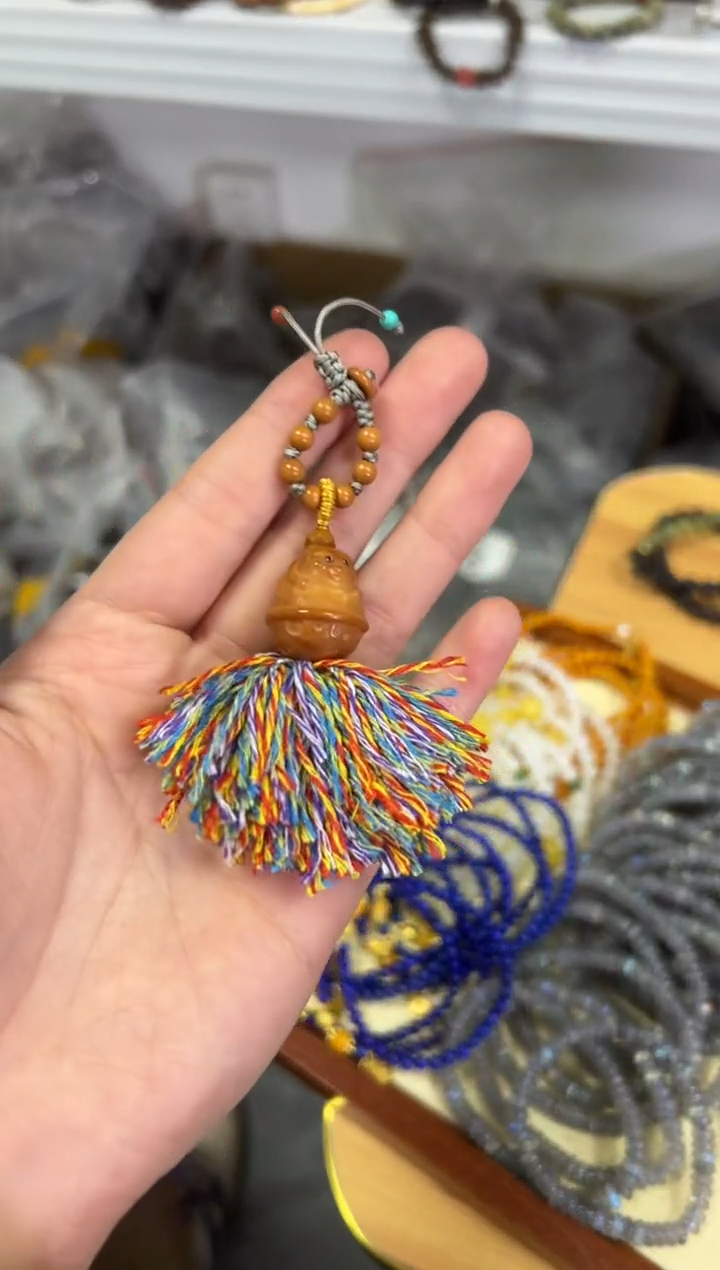 【闪购商品】猴头核桃吊坠猴头雕刻流苏挂件[0453]