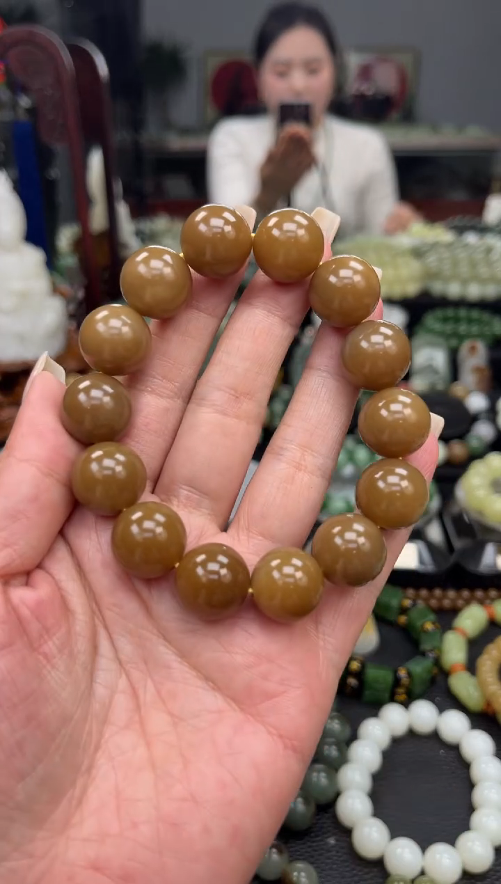 【闪购商品】和田玉手串未镶嵌新疆且末红糖卡16