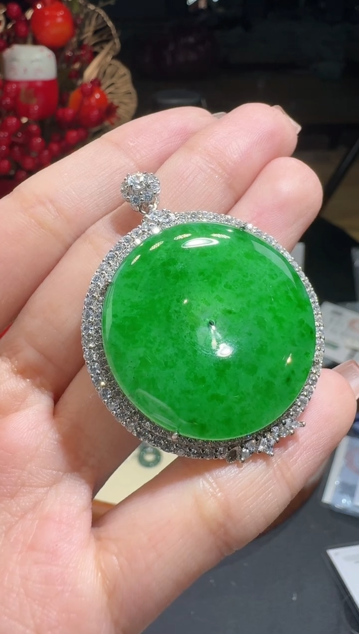 【闪购商品】翡翠颈饰未镶嵌挂件