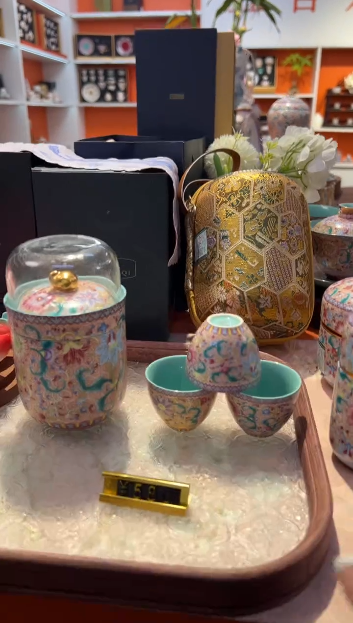 瓷片小乔闪购链接