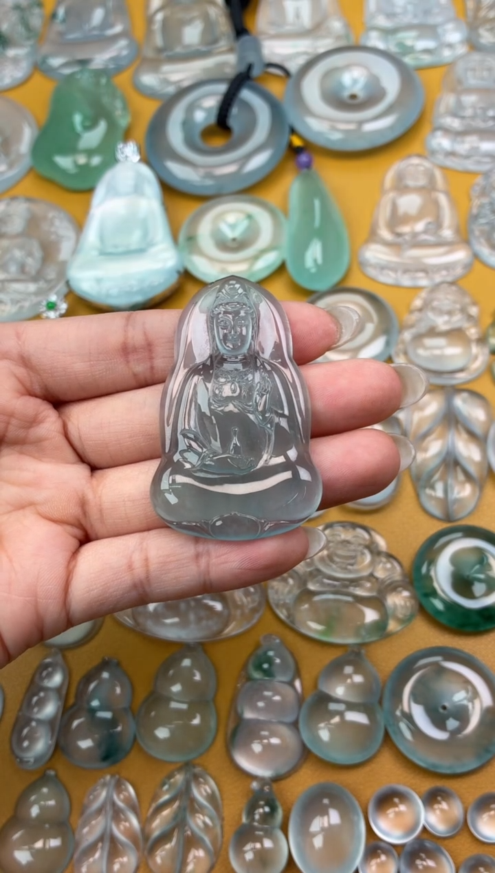 吊坠(不含链)未镶嵌翡翠54 素衣 54.4 33.3 5.5