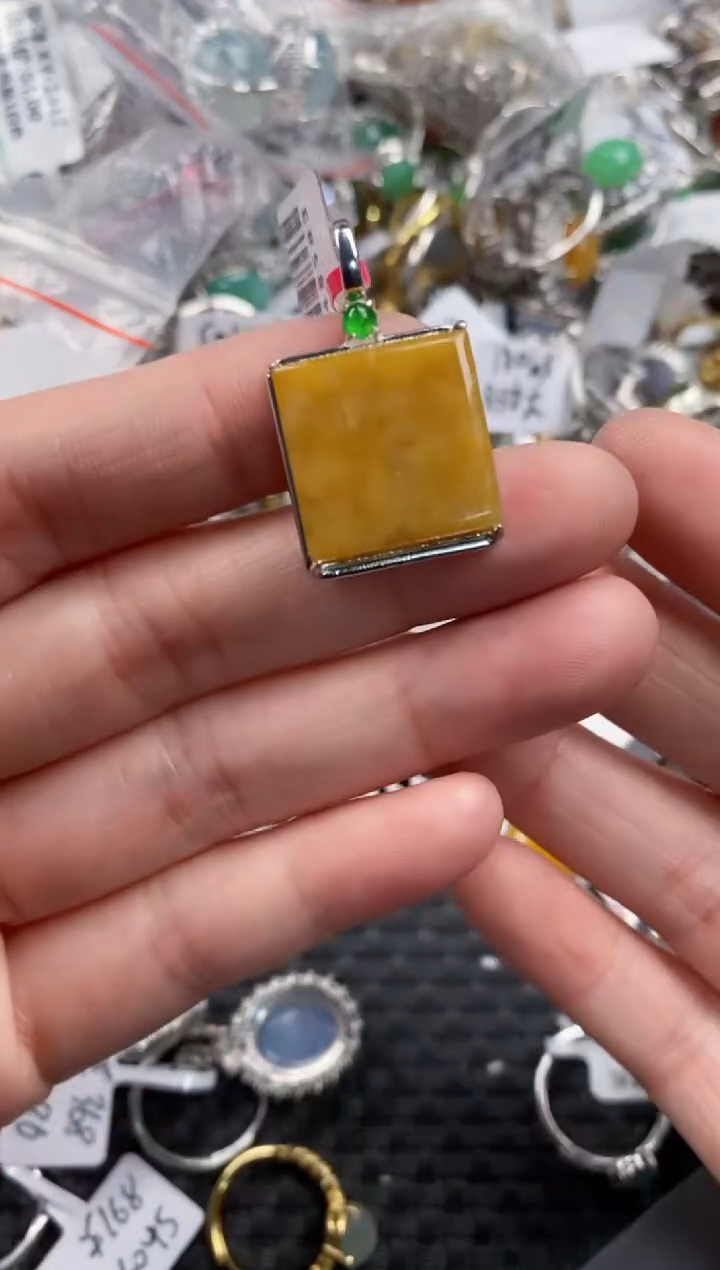 银S925镶嵌戒指翡翠333             10