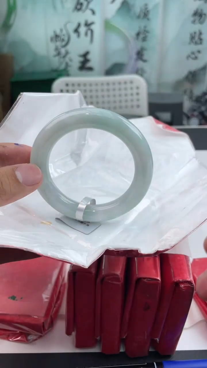 【闪购商品】翡翠手镯未镶嵌14翡翠手镯