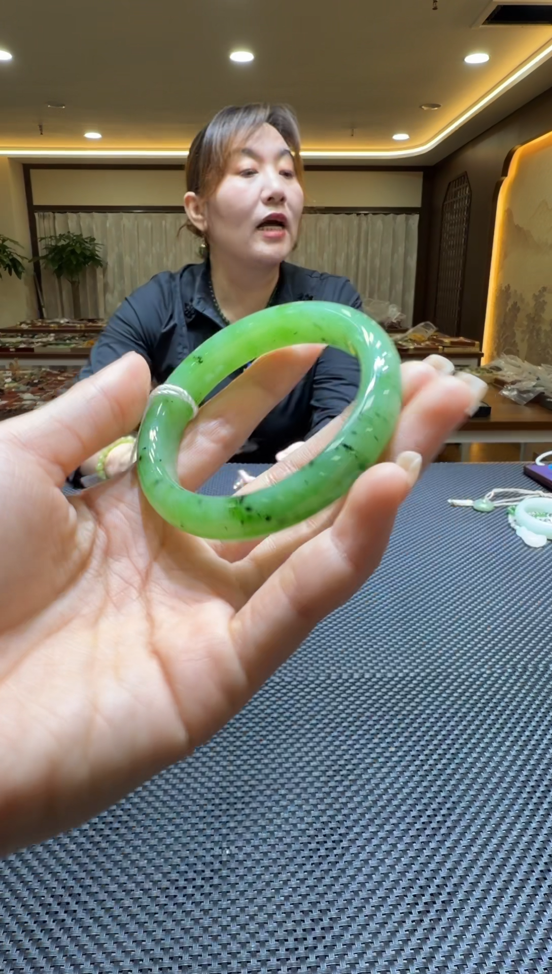 颈饰未镶嵌和田玉手镯57