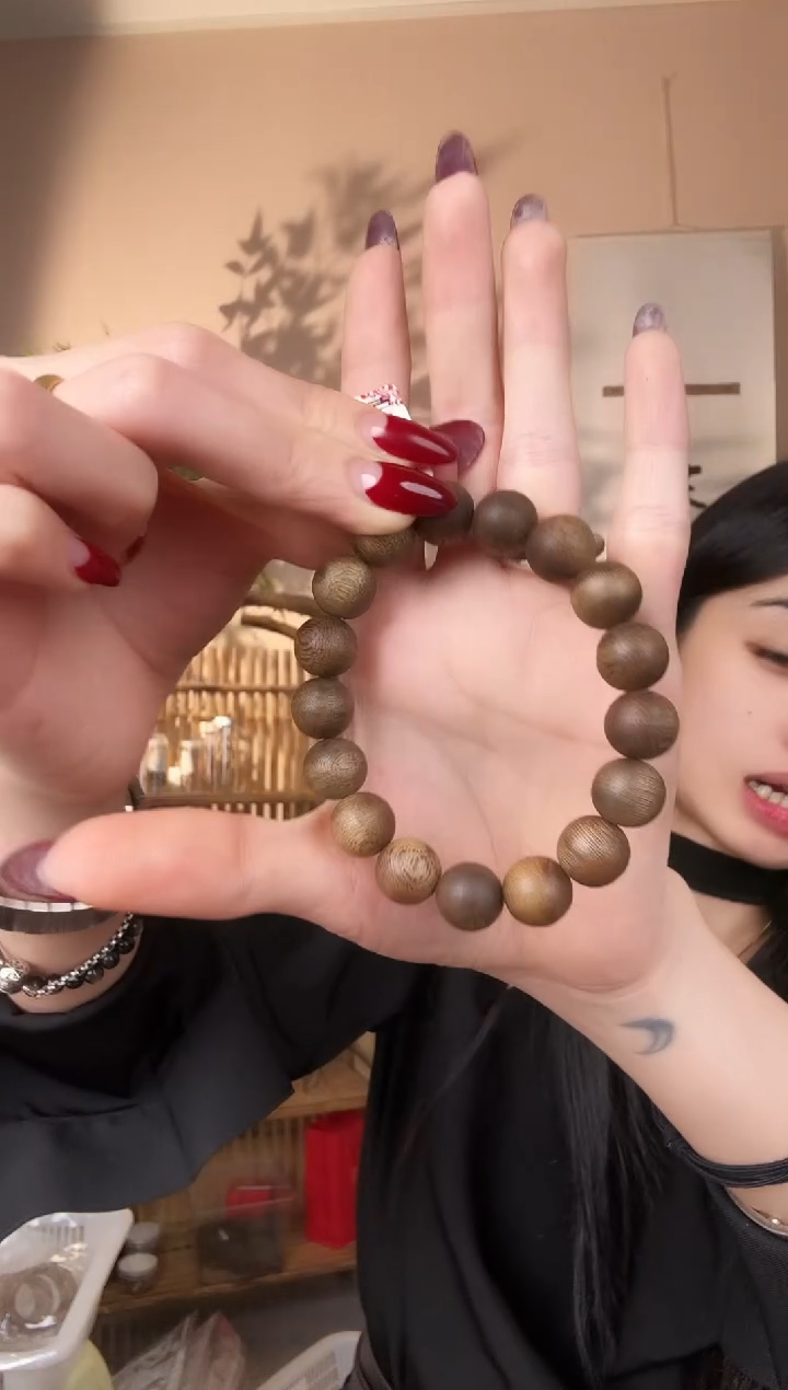 【闪购商品】沉香手串1.2圆珠单圈1件多样性发货-8g