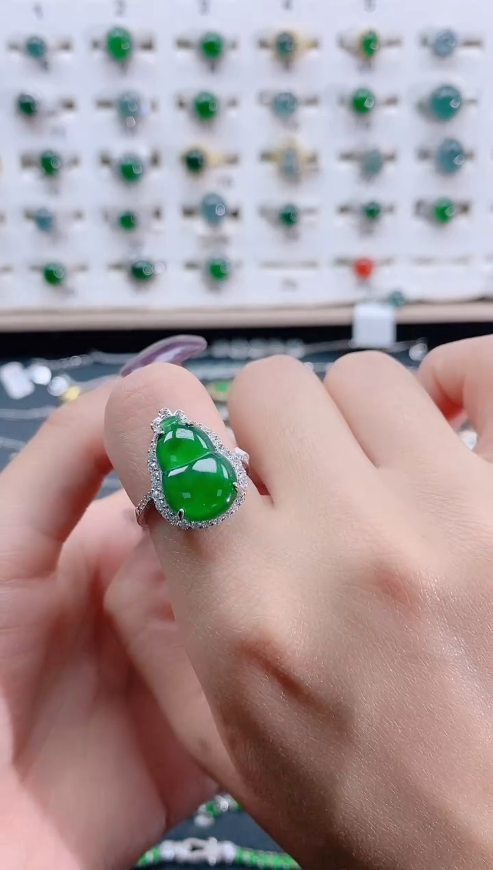 【闪购商品】翡翠戒指银S925镶嵌天然翡翠