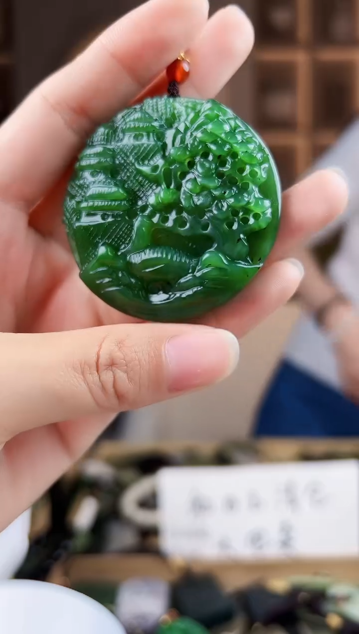 颈饰未镶嵌和田玉拍一发一，多样性发货